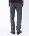 Won Hundred Ben Tapered Denim Pleasant Grey gecombineerd in een moderne herenoutfit
