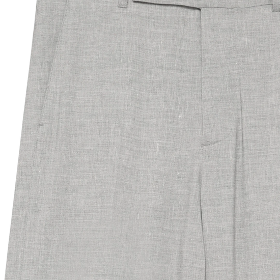 Won Hundred Eron Trousers Light Grey Melange gecombineerd in een moderne herenoutfit