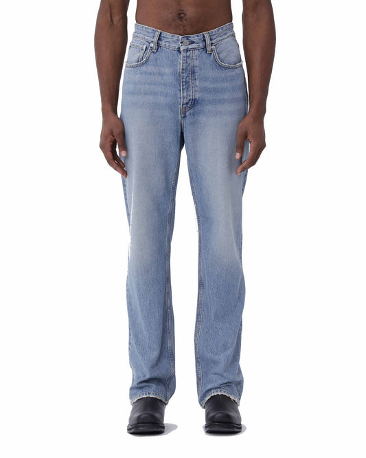 Won Hundred Steve Loose Fit Jeans Wash 18 Blauw – vooraanzicht op model | Checkpoint Mol