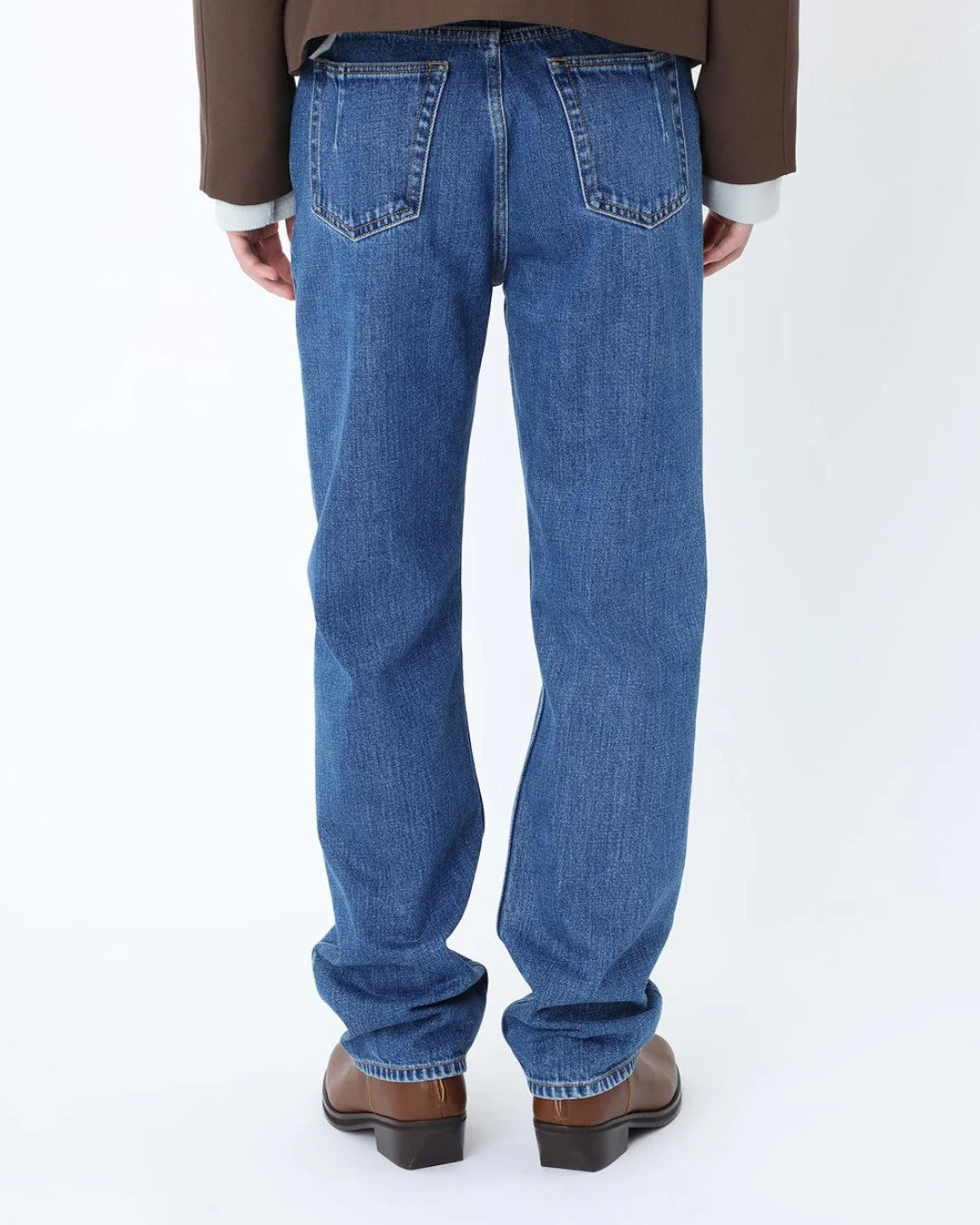 Won Hundred Tony Stone Blue denim gecombineerd in een moderne herenoutfit bij Checkpoint Mol