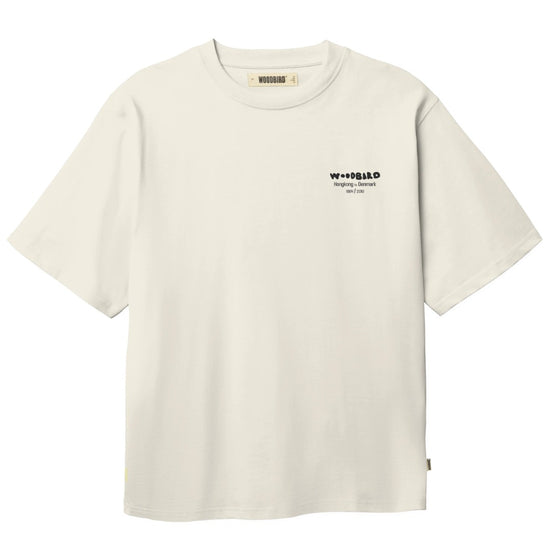 Voorkant van de Woodbird WBBaine Wok Tee Off White met kleine borstprint