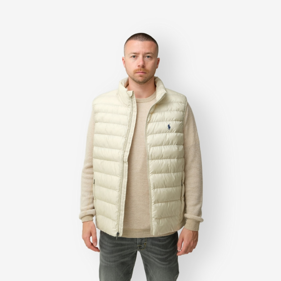 THE COLDEN PACKABLE VEST | BASIC SAND