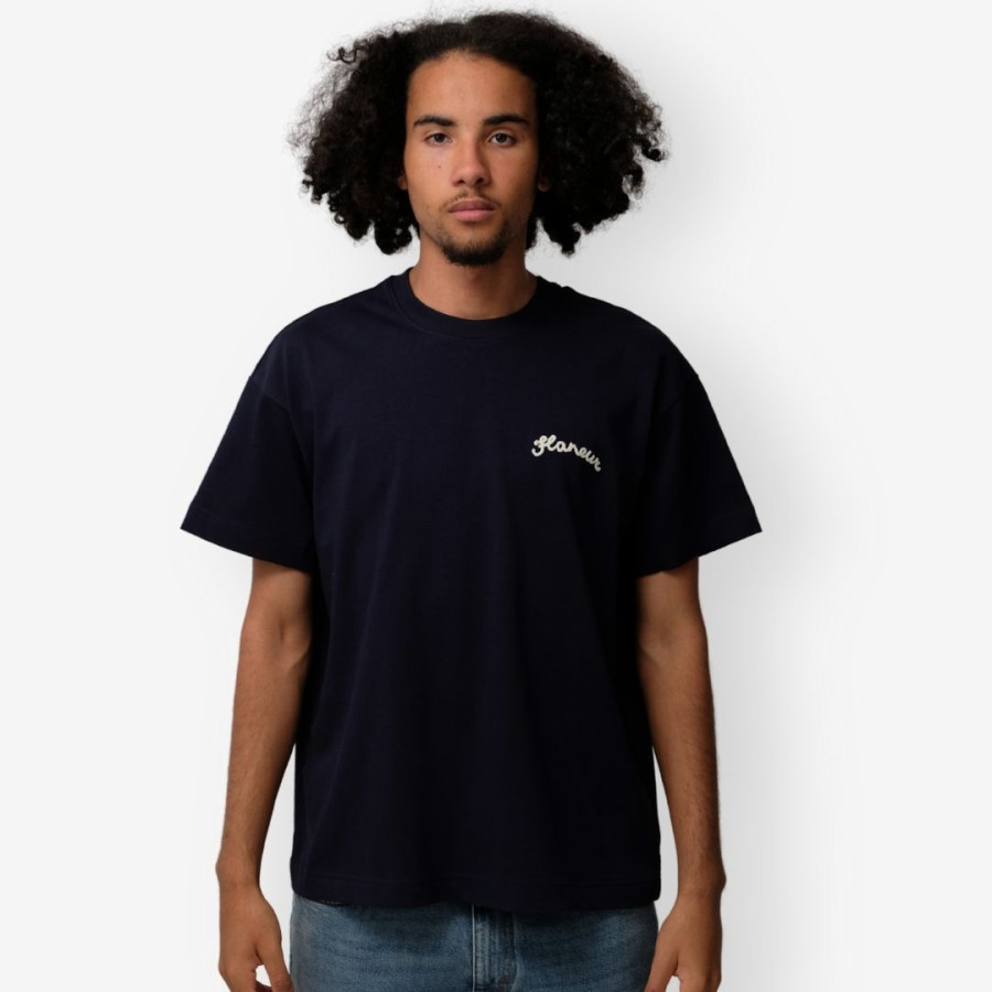 ESSENTIAL LOGO T-SHIRT | BLACK